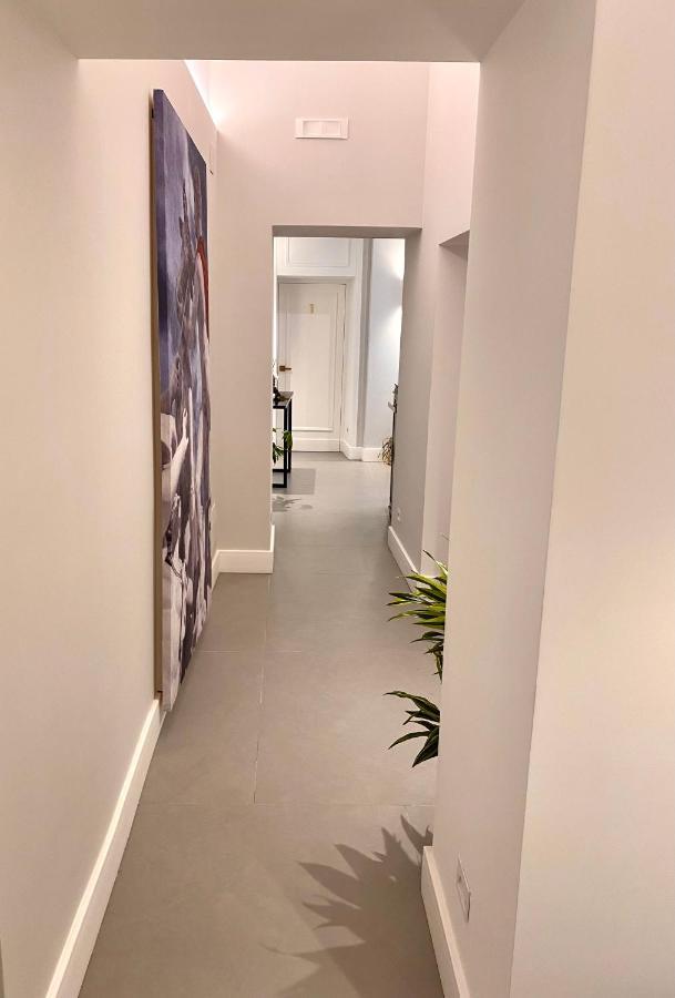 L'Infinito 88 Charmant Rooms Neapel Exterior foto