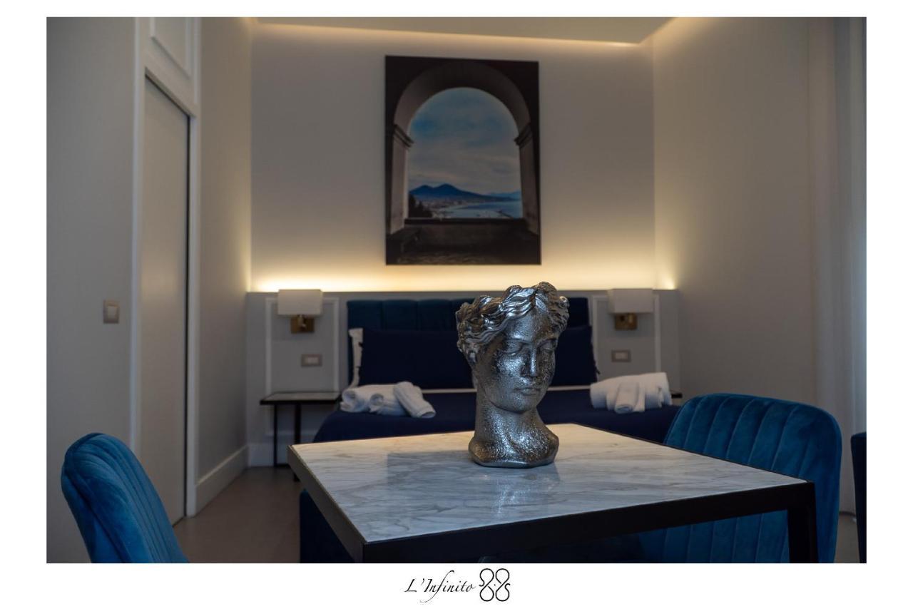 L'Infinito 88 Charmant Rooms Neapel Exterior foto
